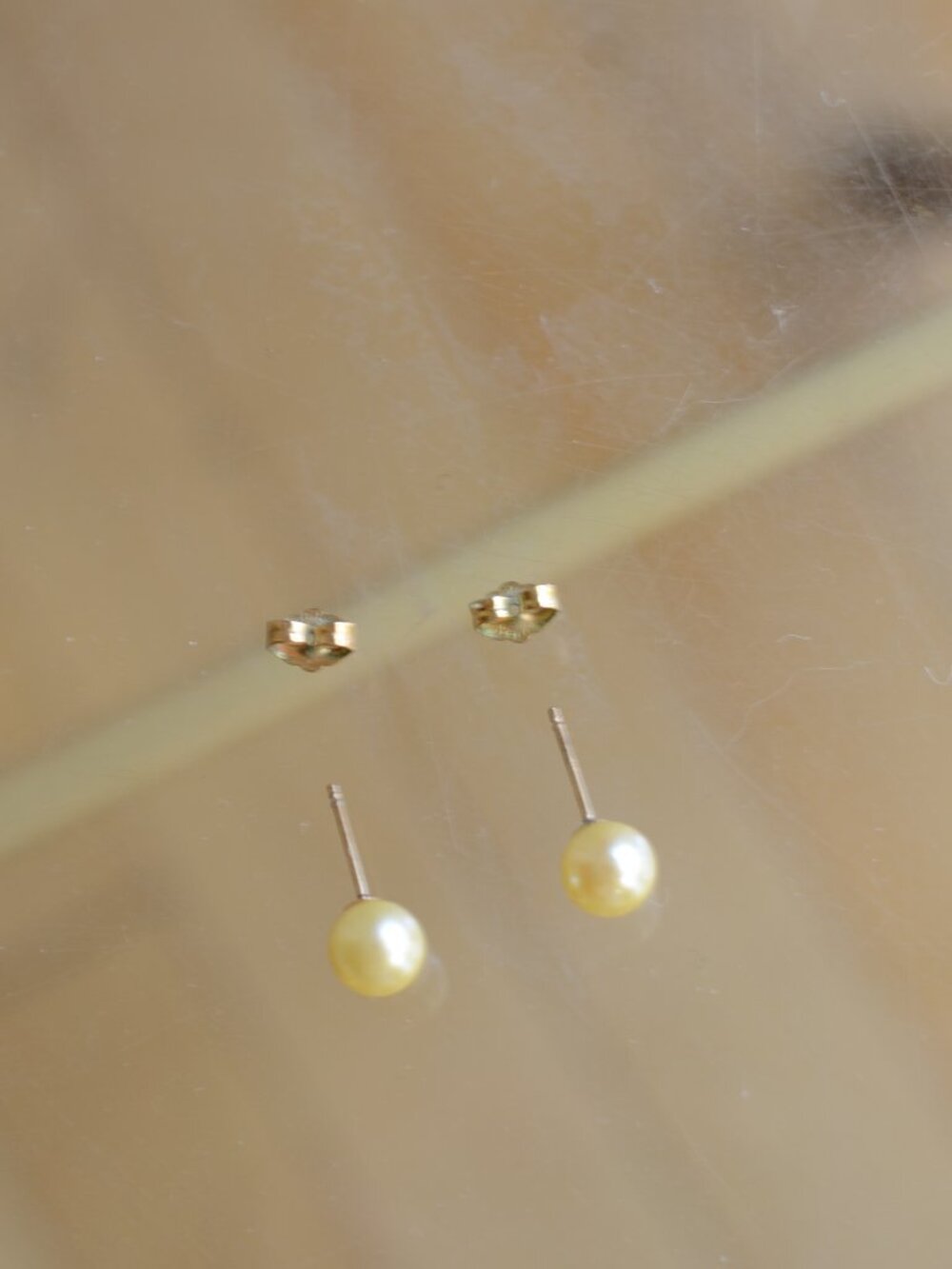 14/20K Gold Filled Pearl Earrings - Picture 6 of 7